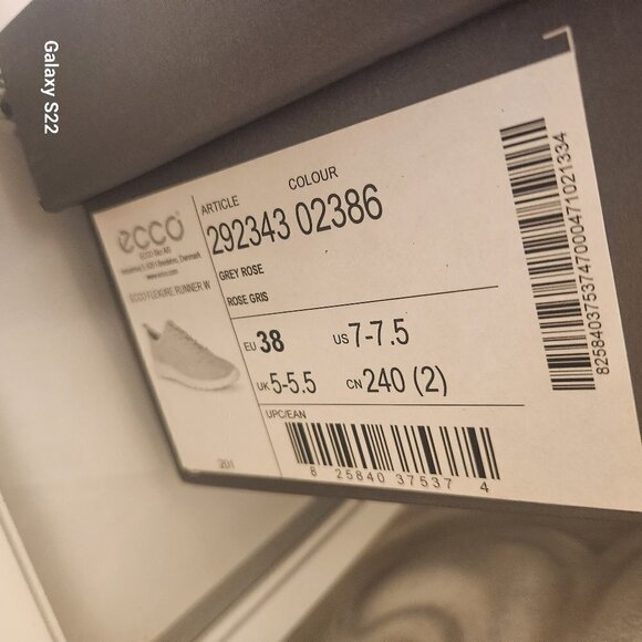 Ecco Flexure Runner Sneakers. Color "Grey Rose". NIB. Sizes: Various - Picture 6 of 12
